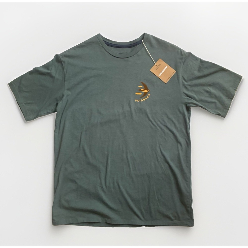 Patagonia Mens Graphic T-Shirt Organic Cotton Granite Swift Size Small NWT